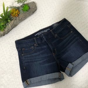 American Eagle MIDI shorts